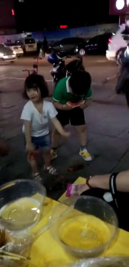 娱乐吃瓜酱甘拜下风,揭秘甘拜下风背后的故事